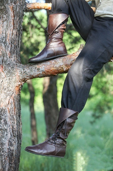 Cadılar bayramı Victoria Rönes - Men'S Shoes Louis Vuitton incelemesi ve fiyatı